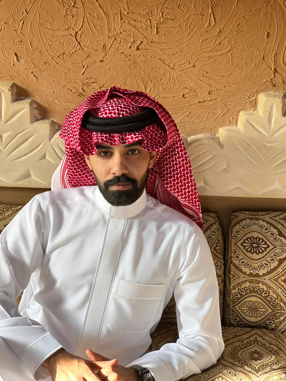 من نجم إنستغرام إلى ظاهرة وسائل التواصل الاجتماعي.. صعود عبد الله الغافل